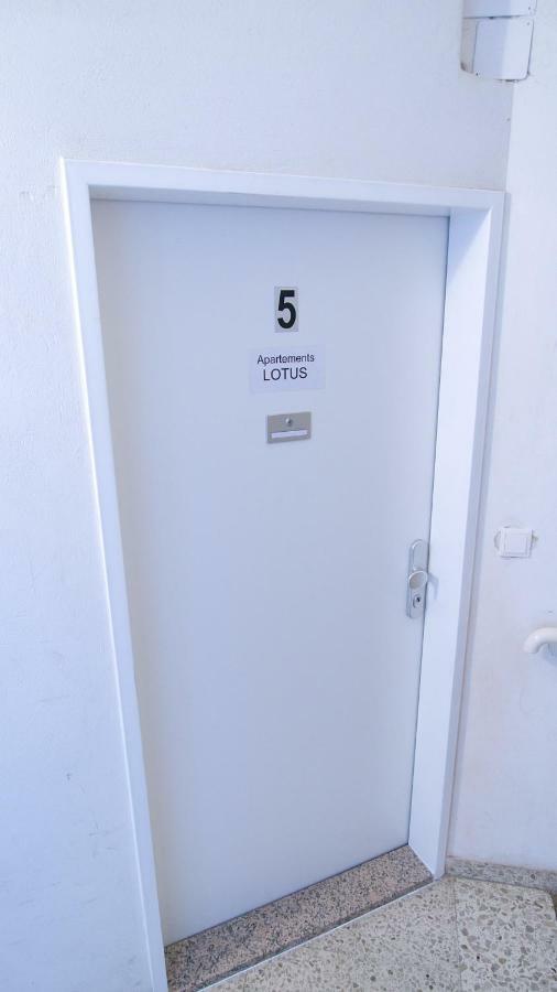 Lotus Apartment Vienna Exterior photo